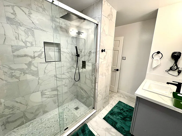 2686 Greenmill Dr — Photo 32