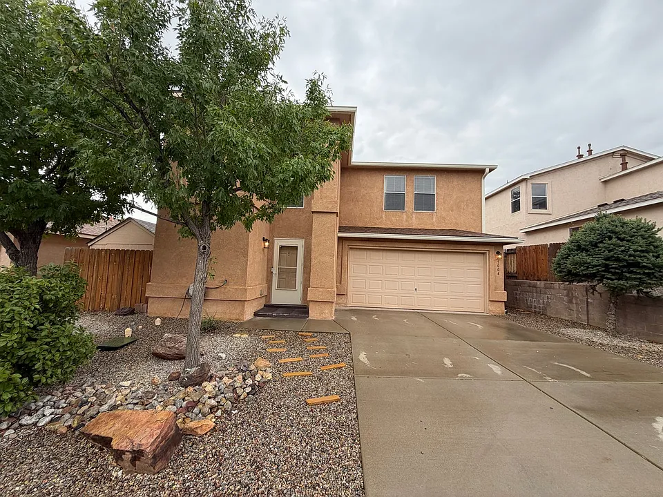 5004 Blue Stone Rd NW