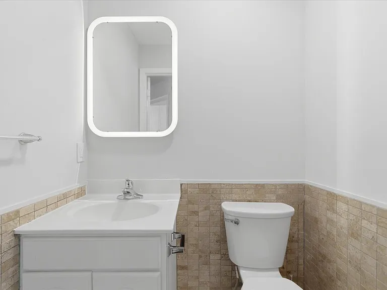 13937 Middle Creek Pl — Photo 10