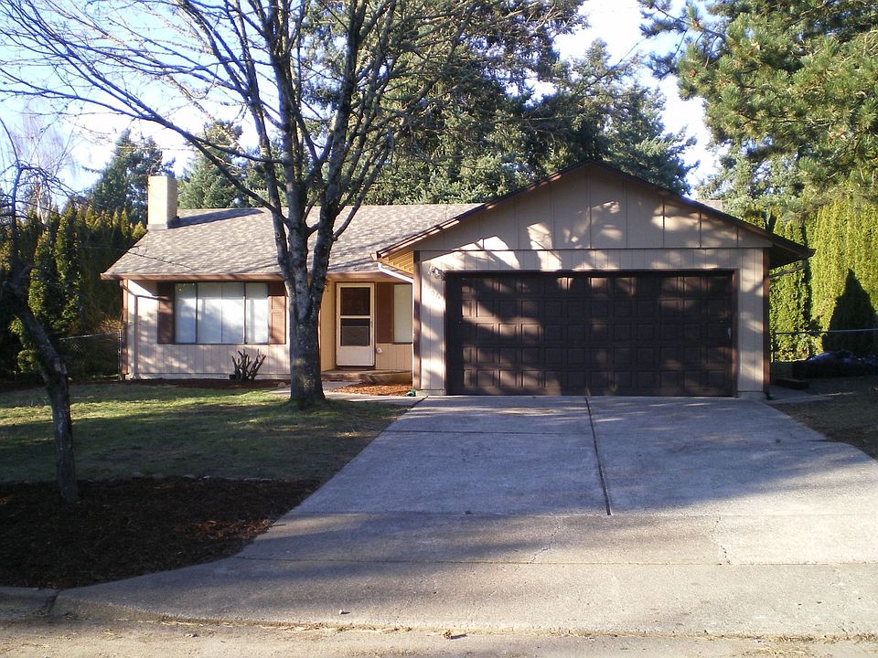 1st image of 2106 SE 134th Ave