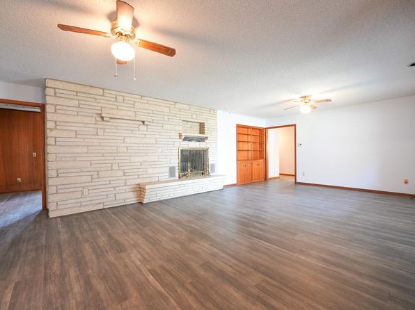 222 N Sturges Ave, Potwin, KS 67123
