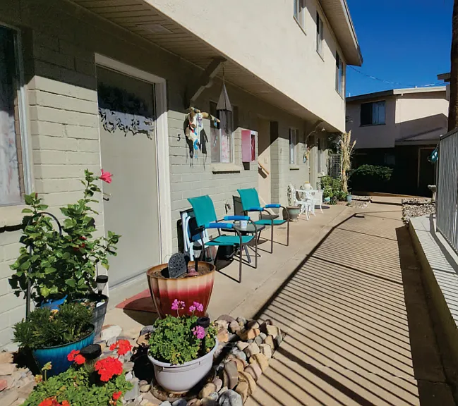 Sierra Linda Apartments — Photo 10