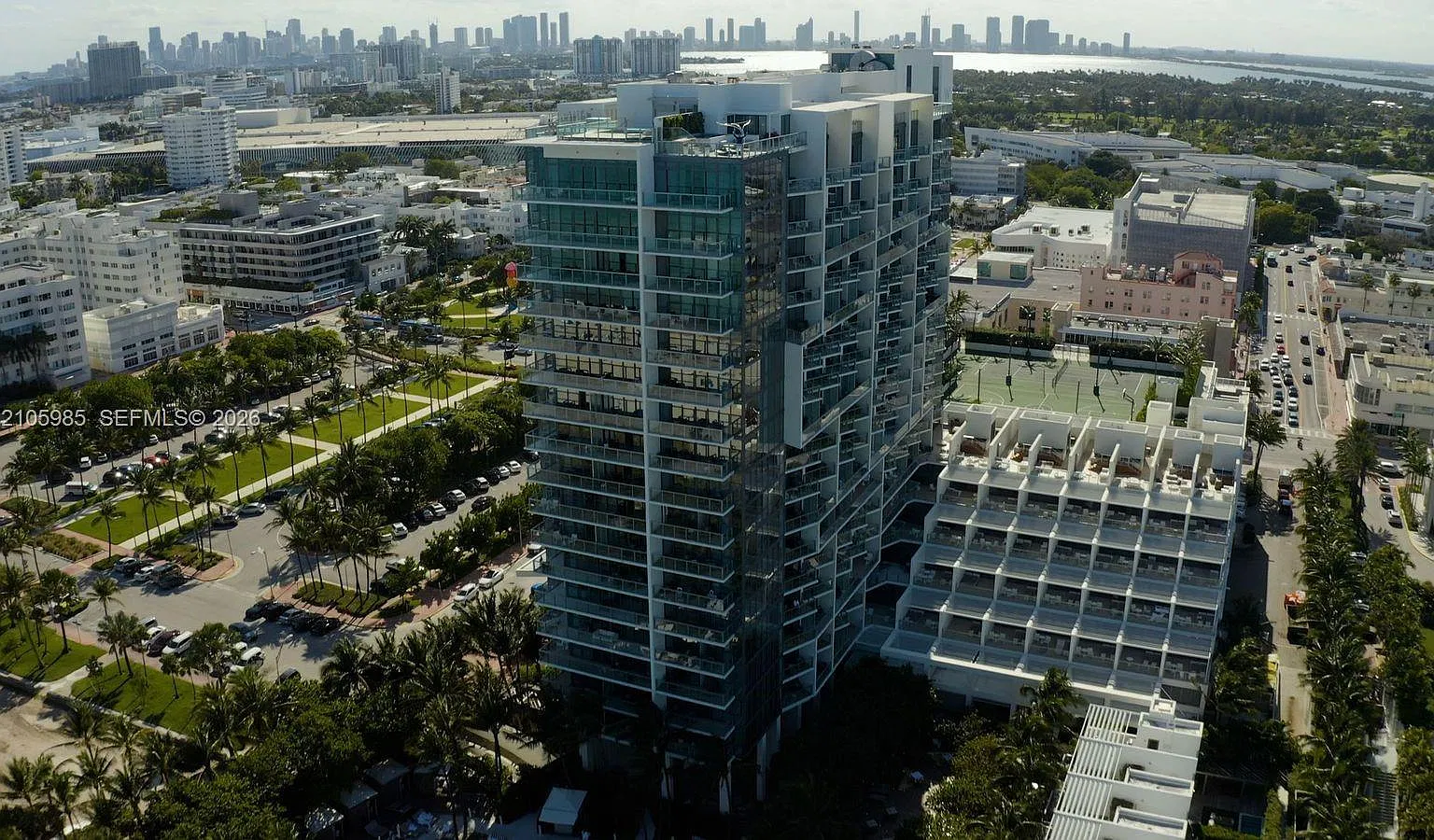 W South Beach Residences — Photo 1