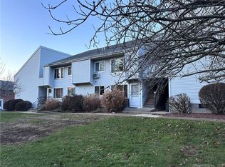 85 Niles Hill Rd UNIT 13, New London, CT 06320