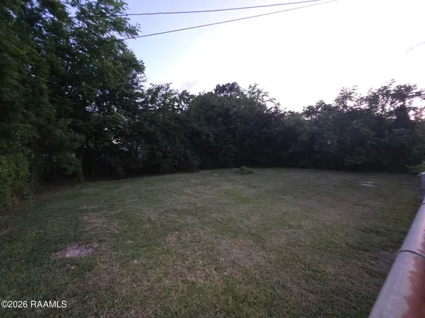 570 E Saint Peter St, New Iberia, LA 70560