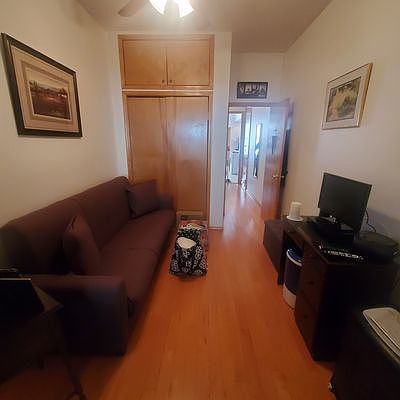 2nd image of 61 Diamond St APT 1L