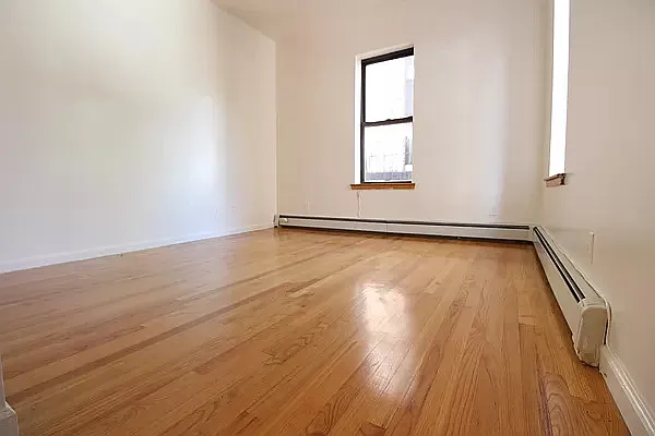 Rented by Luxor Homes & Investment Realty | media 7