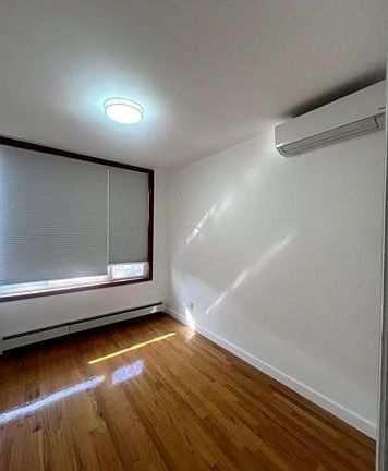 3rd image of 25 Battery Ave #1