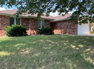 5645 S Jefferson Ave, Springfield, MO 65810