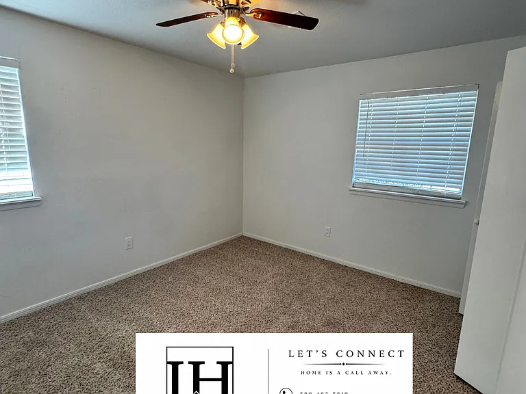 6825 SW Fenwick Ave — Photo 5