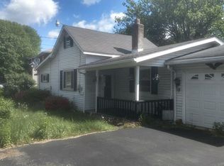 1198 Water St, Mount Pleasant, PA 15666