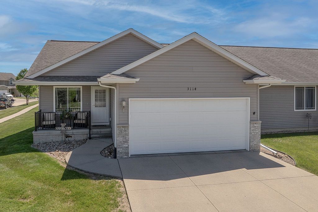 3114 Blackberry Cir SW - Property Image