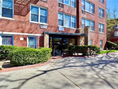 2600 E 21st St APT 1B, Brooklyn, NY, 11235