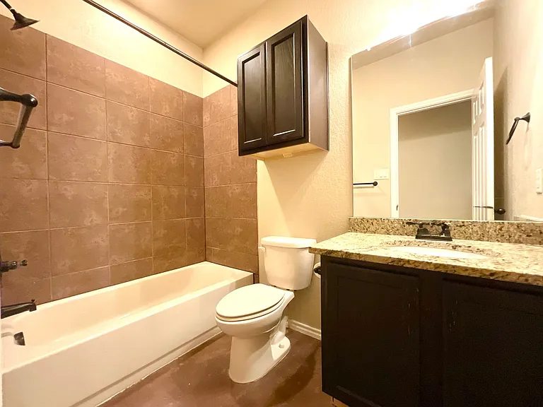 2575 Pahmeyer Rd — Photo 17