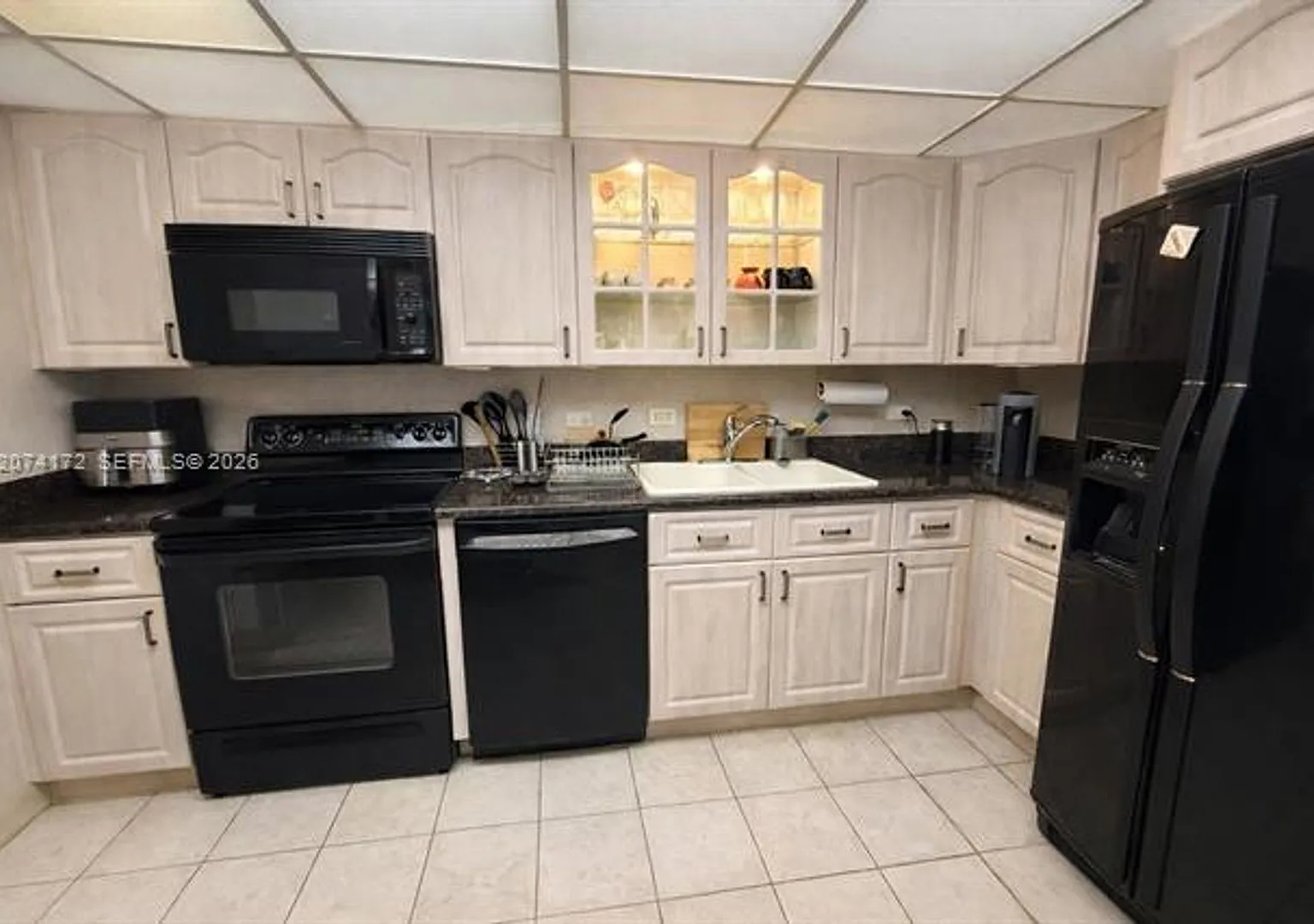 20505 E Country Club Dr cu-1037, Aventura, FL 33180 — Photo 1