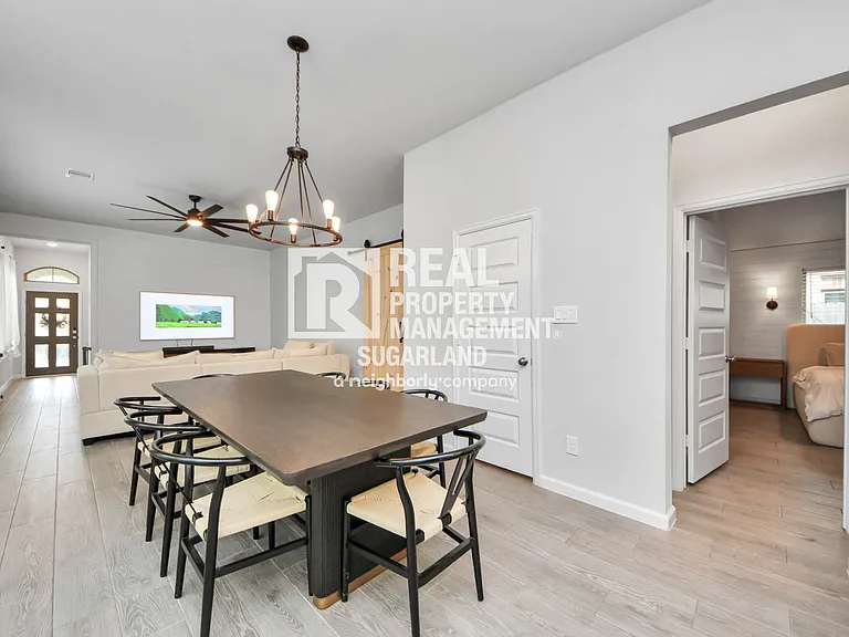 4219 Colony Ln — Photo 11