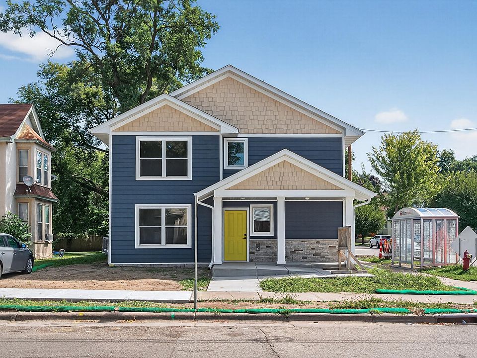 1st image of 723 Charles Ave