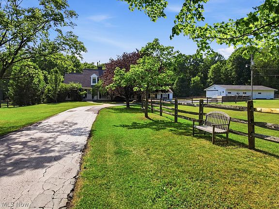 3rd image of 12070 Fowlers Mill Rd