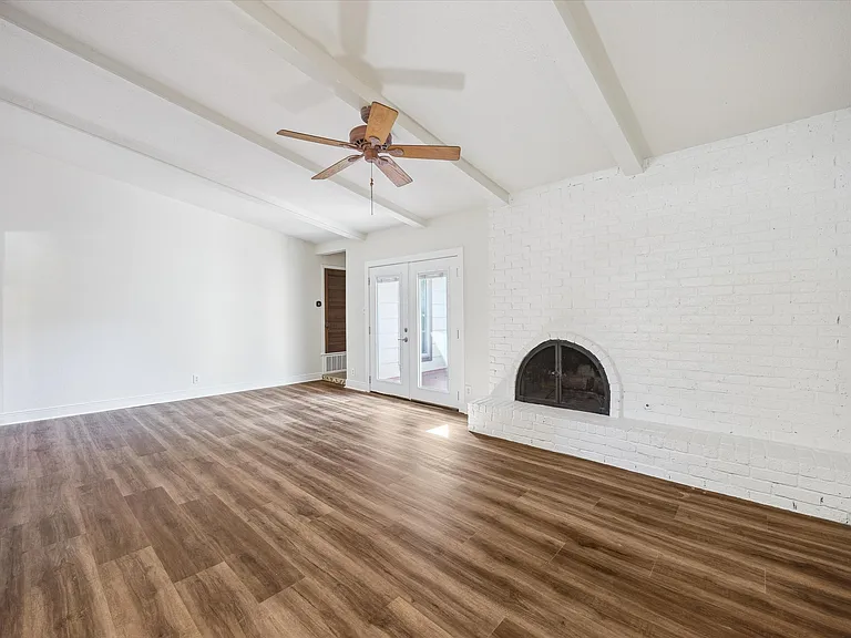 5103 Duval Rd — Photo 2