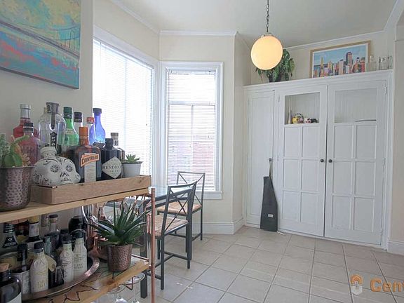 5th image of 1390 Pine St #22