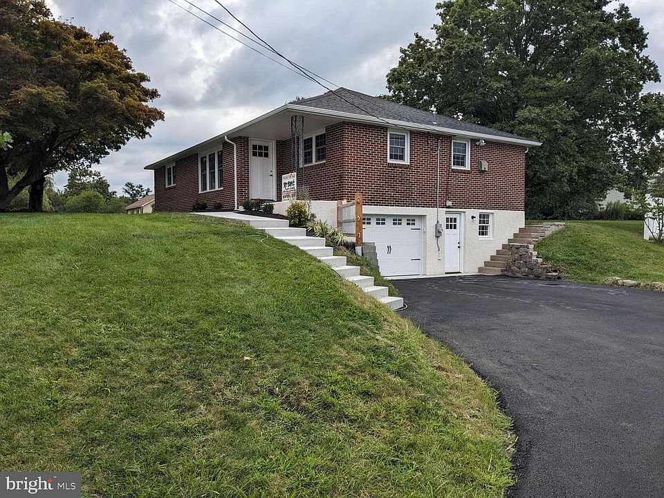 2935 Middle Creek Rd, Gilbertsville, PA 19525 Zillow