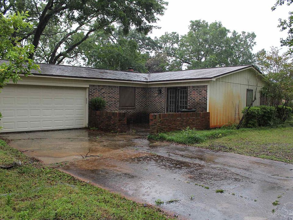 1st image of 334 Southwalk Pl