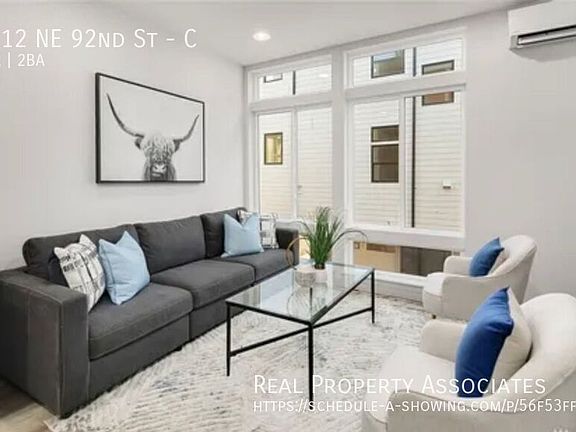 4th image of 1012 NE 92nd St #C