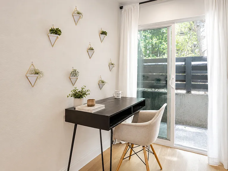 609 Blanco St #106 — Photo 9