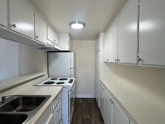 5th image of 7630 Normal Ave #6