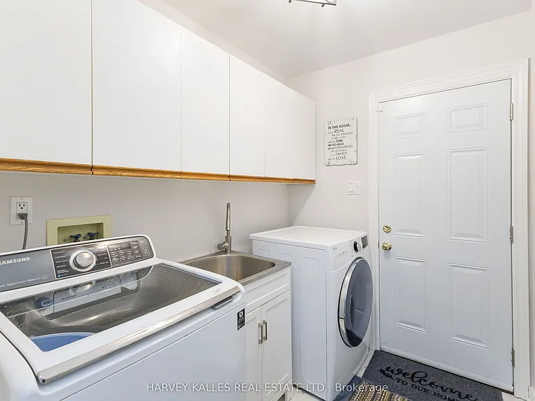 223 Sunnyside Dr — Photo 26