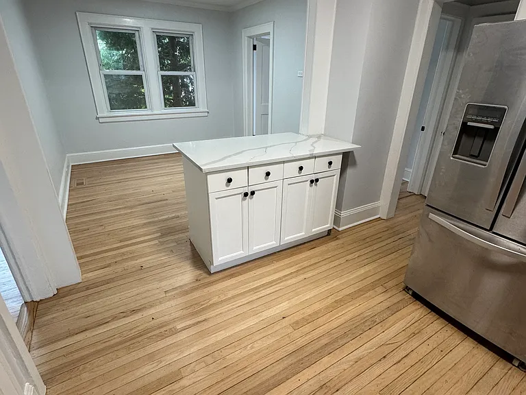 68 S Stone Ave #1 — Photo 5