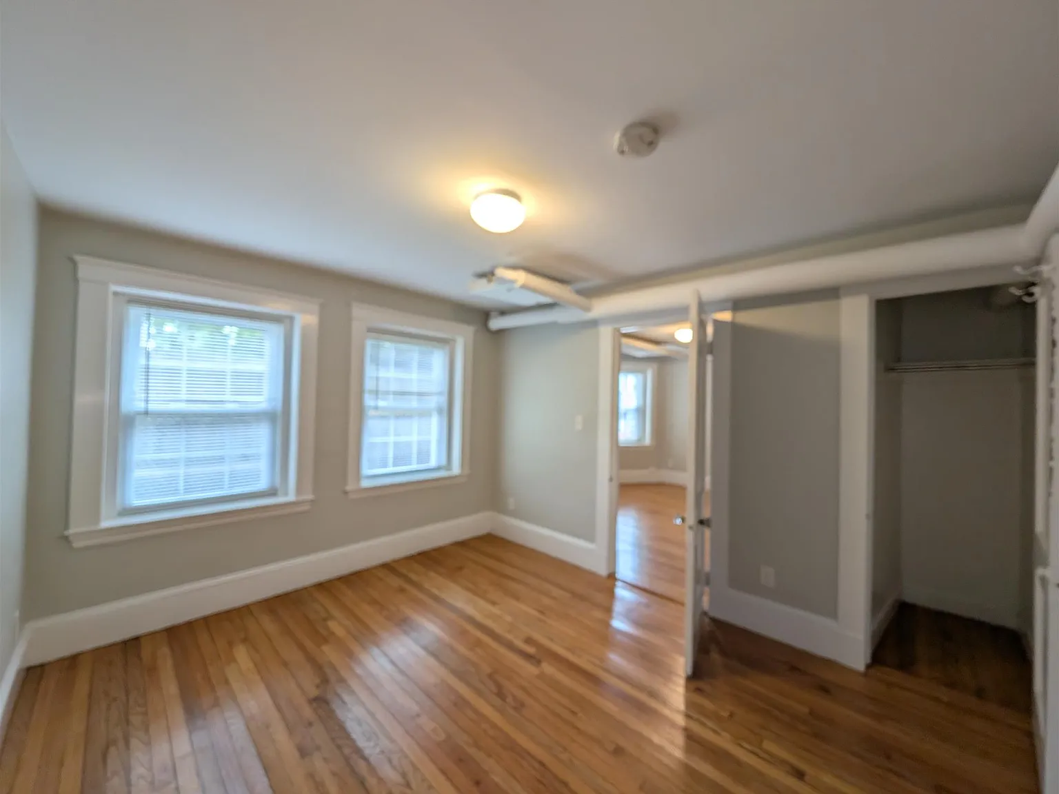 1 bed, 450 sqft, $2,495 — Photo 3