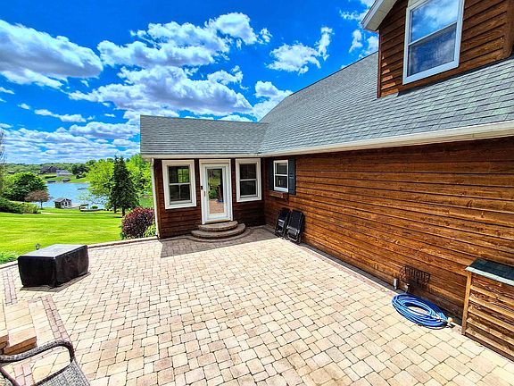 3rd image of 27-55 Ridgeview Dr