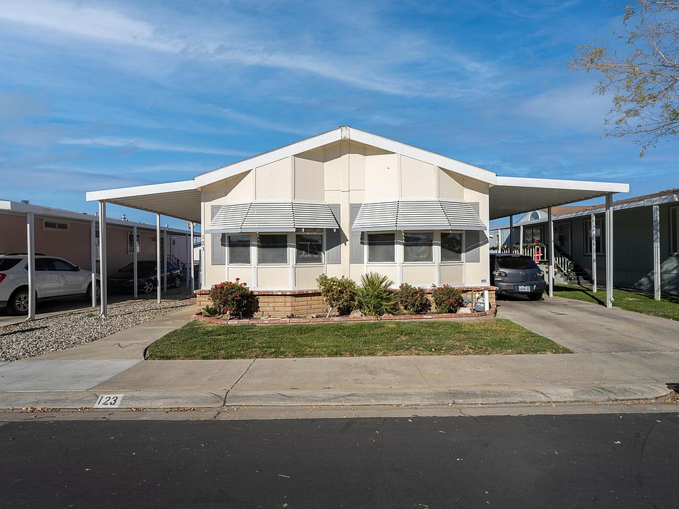 1st image of 1501 E Avenue I Space 123
