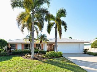3359 Sheffield Cir, Sarasota, FL 34239