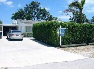 1528 NE 17th Way, Fort Lauderdale, FL 33304