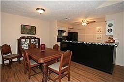5th image of 406 Bayridge Dr