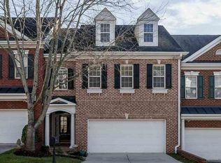 7224 Summit Waters Ln, Raleigh, NC 27613
