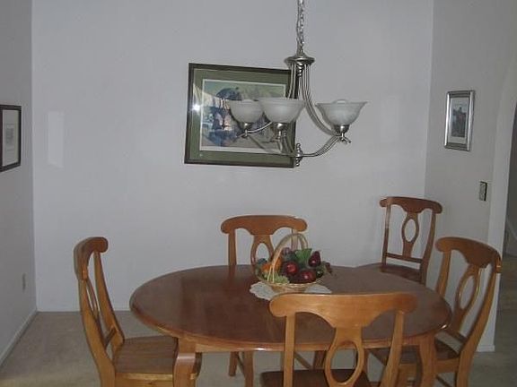 5th image of 482 Slater Dr