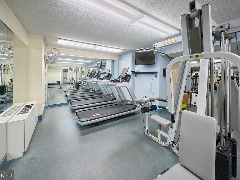 3705 S George Mason Dr #1718S — Photo 23