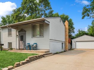 304 Healy Ave, Romeoville, IL 60446