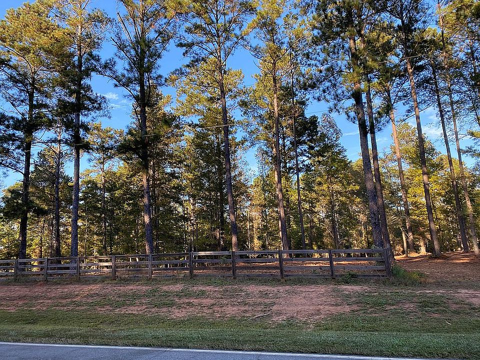 2nd image of 2969 Doster Rd