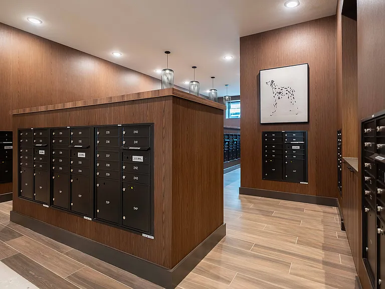 Mail Center