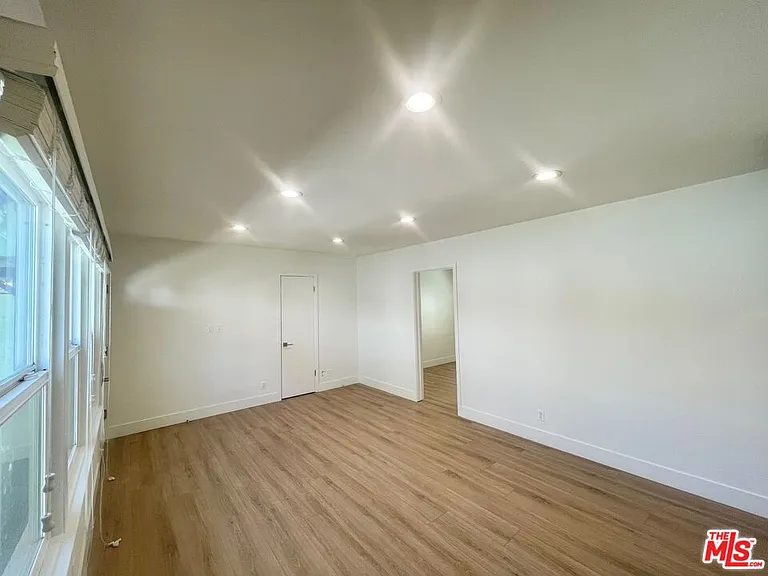 4441 Tujunga Ave #3 — Photo 3