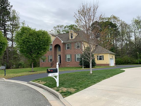 2nd image of 1901 Sharbel Cir