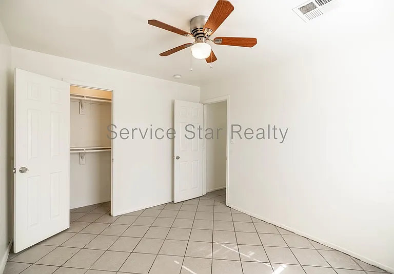 1926 E Osborn Rd #1 — Photo 15