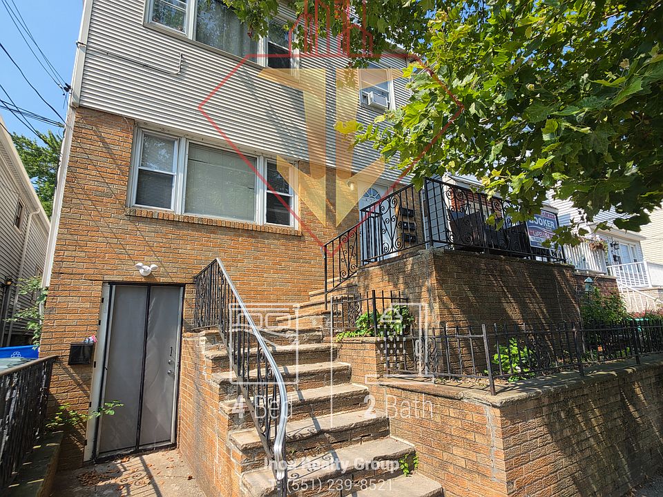 1st image of 28 E 47th St #A