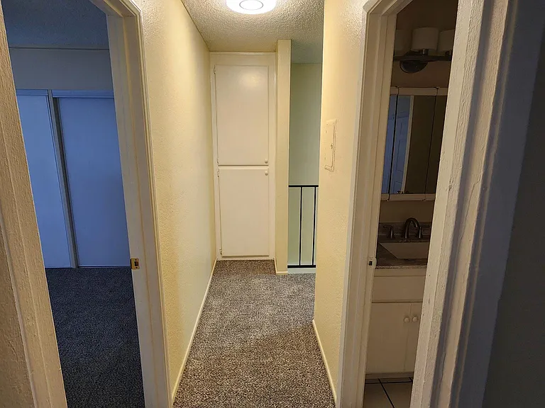 745 S Lark Ellen Ave — Photo 25