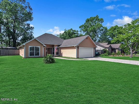 3rd image of 3170 SWEETWATER OAKS Drive S