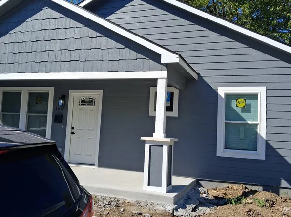 1615 SW Lincoln St, Topeka, KS 66604